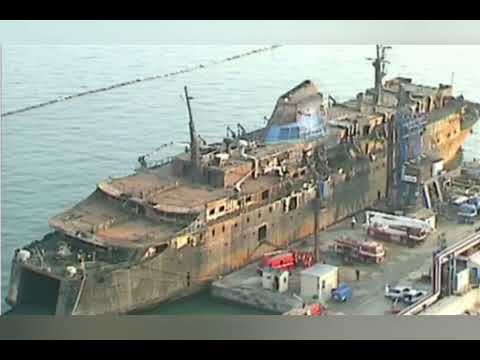 Moby Prince, una misteriosa terza nave forse causò il Disastro.