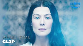 Amazon Prime Moiraine and Siuan’s Kiss | The Wheel of Time