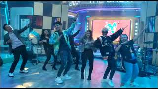 Download lagu Joget TikTok All Pemain Opera Van Java Bareng Ghea Youbi Dan Fero Walandouw. mp3