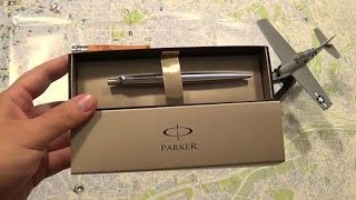 Parker Jotter silver ballpoint pen: Pros & Cons