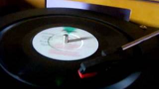 The Fox - Kelly Groucutt  - ELO - Electric Light Orchestra Part 2 - The Orchestra