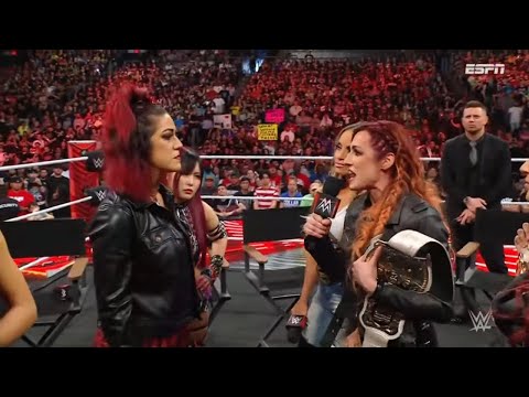 Becky Lynch, Lita y Trish Stratus en Miz TV - WWE RAW 27 de Marzo 2023 Español Latino