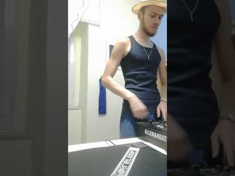 Luca Poeta - check sound