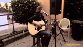 Haley Cole Performing Winding Road at Humphrey&#39;s