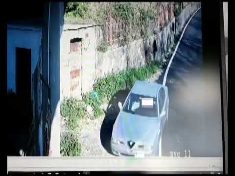 Battipaglia, incivile getta sacchi spazzatura da auto: beccato e sanzionato