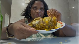 BORA ALMOÇAR cABEÇA DE PEIXE PIRÃO ARROZ Molho de pimenta malagueta 🌶️  Uma delícia aqui n roça!!