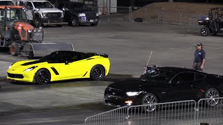 Corvette z06 vs Mustang GT - drag racing