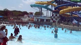 preview picture of video 'Where's Jiggidy? Hurricane Bay Hurricane Harbor Six Flags Great America Trip 12 8-1-12'