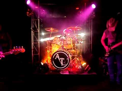 Super Daves Rockin Country Drum Solo.AVI