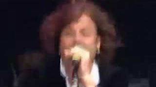 Swiss Jazz Orchestra feat. Büne Huber: Scharlachrot