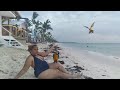 Gordita Pero Feliz En La Playa 1