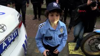 Polisten Küçük Aliye doğum günü sürprizi
