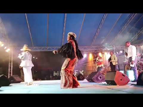 Mercy Chinwo vs Chioma Jesus Dance Battle