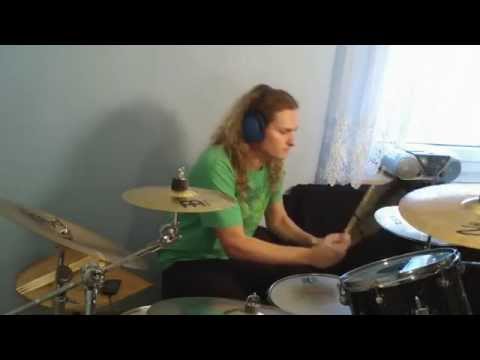 Bobnar in Ansambel Petka - Give me five z bobni