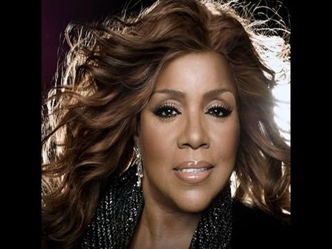 I Am What I Am - Official Gay Anthem For The World - Gloria Gaynor