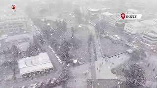 Kent Merkezinde Lapa Lapa Yağan Kar Havadan Görüntülendi