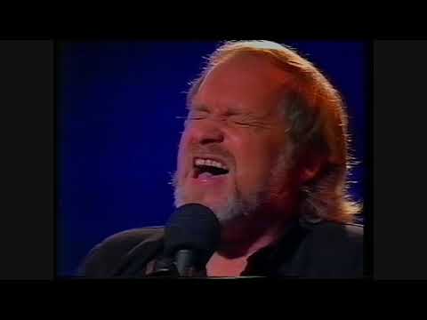 Eric Bogle : SInging The Spirit Home (live 1994)