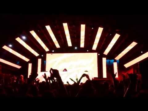 Tommy Trash @ Departures - Ushuaia Ibiza - 14.08.2013 - Crackin