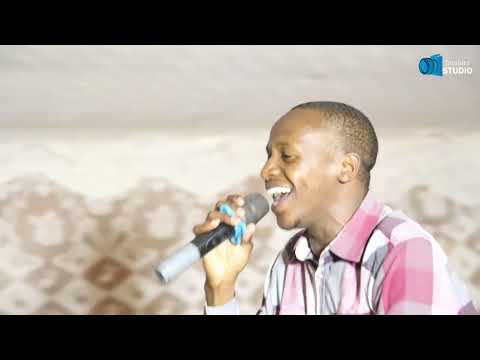 IGITARAMO // PETER ashusha igitaramo//turavuga  ishimwe ryawe//Numugisha ukomeye kumenya yesu