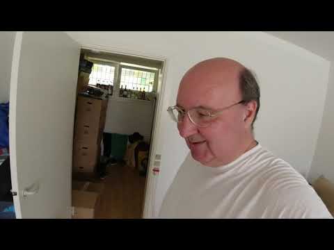 MongoTV_3253 - English Vlog_0148 - IRMA And Bakery Haul 100 Kroner