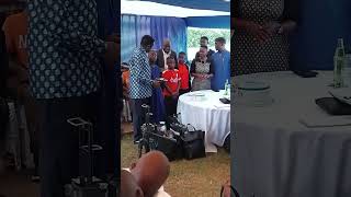 Download lagu katikkiro nga asala.cake mp3