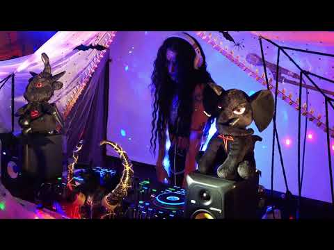 Goddess Is A DJ - Livestream 07 (Halloween Highlights)