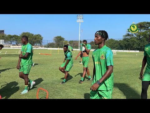 SIKU YA KWANZA BUBA MAZOEZINI KABLA YA KUMKABILI JS KABYLIE| JIONEE HAPA.