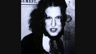 BETTE MIDLER   Been on a Train