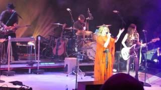 Jennifer Nettles - Sugar Remix - Westbury, NY 11/22/15