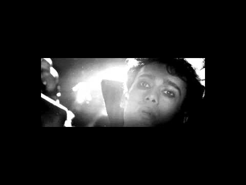 Bei Ru - Hishe Ayn Ore (A Girl Walks Home Alone At Night)