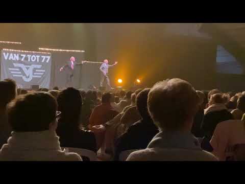 Professor Jacques Vermeire beantwoord vragen uit het publiek