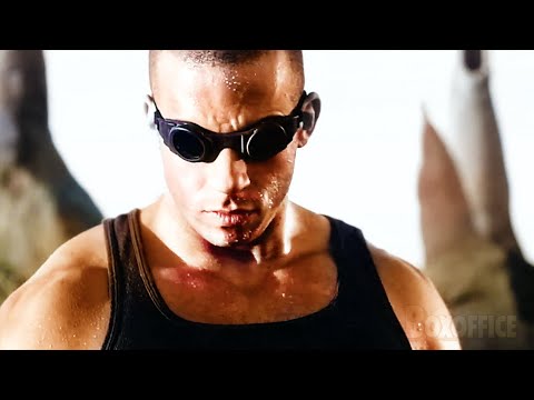 Riddick is the most dangerous predator on the planet | Pitch Black | CLIP