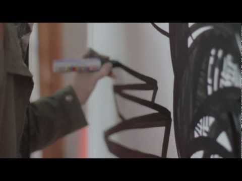 Spraying Bricks - YEFF aka REEPS ONE