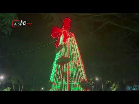 Así se ven las luces navideñas en el malecón en San Alberto César, vive la magia de la Navidad