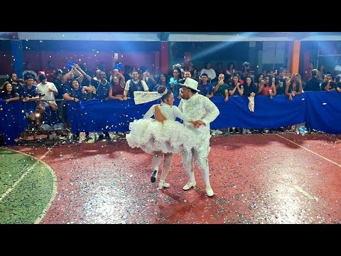 Noivos: Lívia Torres e Fabrício Lima. Concurso de Destaques - União Junina 2025.