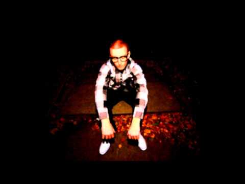 Cryptic Wisdom ft D-Mindz - Rumours