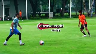 Betrand Peto dan Rifky  Selebriti FC Gagal Cetak Gol Pertandingan Persahabatan. VS Jakarta FC 