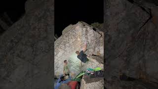 Video thumbnail of Face Off Right, V8. Little Cottonwood Canyon