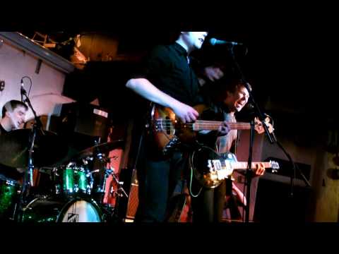 Outside Royalty - Eleanor Rigby (Borderline, 1st Oct 2009)