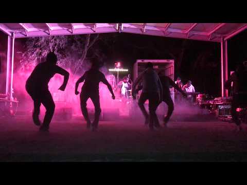 EYLANDT BAND WITH MAMBALI BAND DANCERS BUSH BANDS BASH REHEARSALS 2019 澳大利亚原住民文化舞蹈北领地澳大利亚