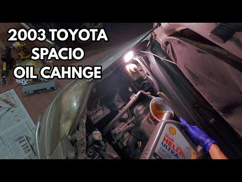 Thumbnail for 2003 Toyota Spacio oil change - POV by Toyota