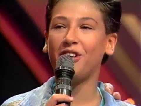 Pablito Ruiz - Oh mamá, ella me ha besado | Sábado Gigante