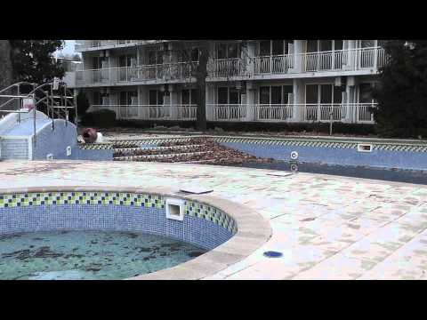 Indi & Garo, Albena, Jan 2012 - 3