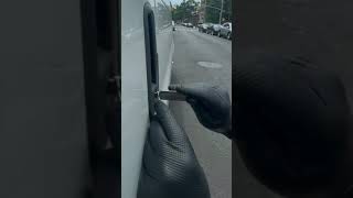 #how they open car door locked keys inside