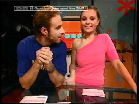 download lagu mp3 mp4 Boogie Listen, download lagu Boogie Listen gratis, unduh video klip Boogie Listen