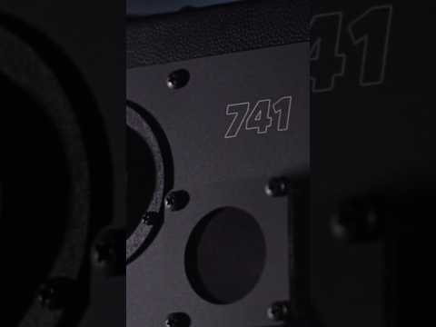 This speaker's sound clarity is making headlines #audioreviews #tech