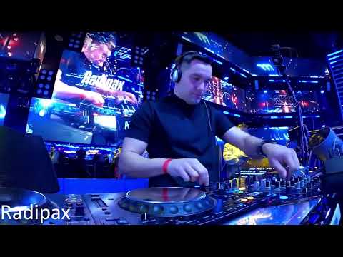 Mistrzostwa Polski DJ-ów Clubsound DJ's CUP 2022 - Runda Półfinałowa + wywiad - Radipax 🎵