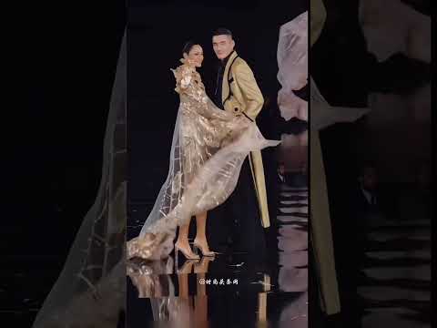 瞿颖 胡兵 我的女神来了，瞿颖重返巴黎欧莱雅大秀，气场全开，风采飞扬#豆子娱乐