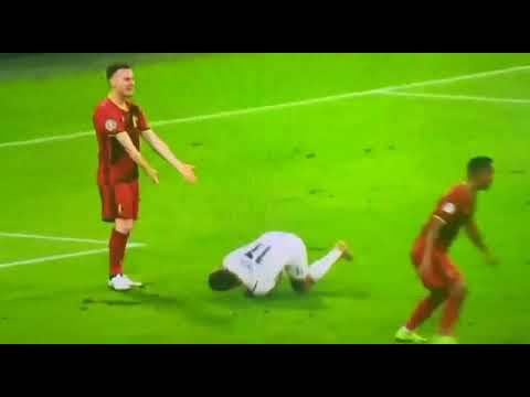 Italia-Belgio 2-1: Immobile a terra sul gol di Barella, poi si riprende "miracolosamente"