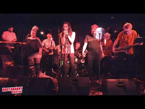 Hoots TV: Maroon Town